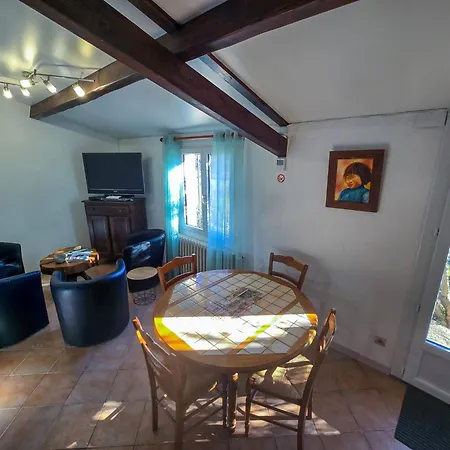 Le Galabre Apartment